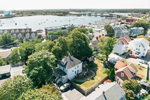 7 Oxford Terrace, Beverly, MA 01915 - Photo 1