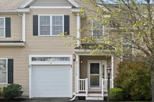 22 Broadmoor Ln, Peabody, MA 01960 - Photo 1