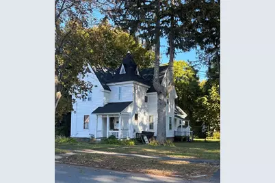 4 Columbia St, Westfield, MA 01085 - Photo 1