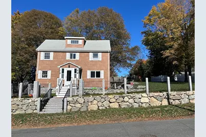 20 Myrtle St, Stoneham, MA 02180 - Photo 1