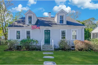 7 Pearl Street, Mattapoisett, MA 02739 - Photo 1