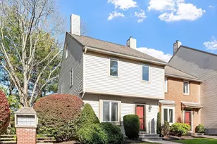 906 Lewis O Gray Dr, Saugus, MA 01906 - Photo 1