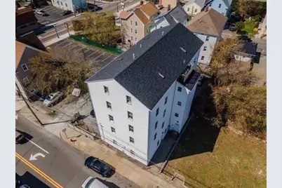 153 Belleville Ave, New Bedford, MA 02746 - Photo 1