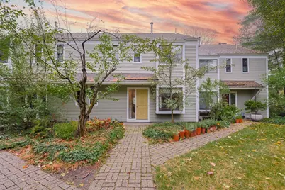 24 Concord Greene #7, Concord, MA 01742 - Photo 1