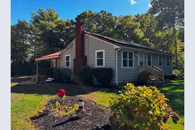 34 Montclair Ave, Pembroke, MA 02359 - Photo 1