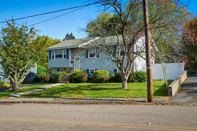 39 Gallows Hill Rd, Salem, MA 01970 - Photo 1