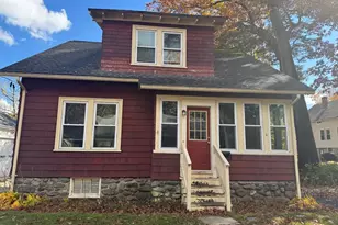 14 Harding Ct, Southbridge, MA 01550 - Photo 1