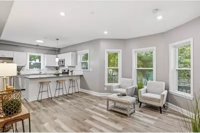 10 Elliott Place #1R, Peabody, MA 01960 - Photo 1