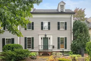 12 Ash St Pl, Cambridge, MA 02138 - Photo 1