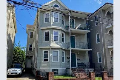 179 Deane St #2, New Bedford, MA 02746 - Photo 1