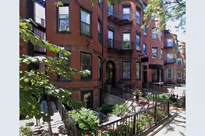 301 Newbury St #4, Boston, MA 02115 - Photo 1