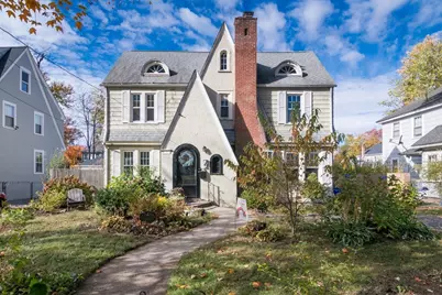 28 Rencelau St, Springfield, MA 01118 - Photo 1