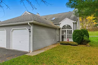 128 Brookfield Ln #128, Agawam, MA 01001 - Photo 1