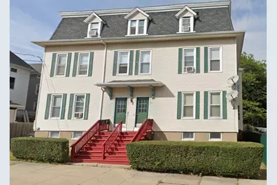 588-590 Locust St #2E, Fall River, MA 02720 - Photo 1