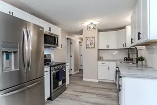 111 Malibu Dr, Springfield, MA 01128 - Photo 1