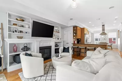 180 Gold St #5, Boston, MA 02127 - Photo 1