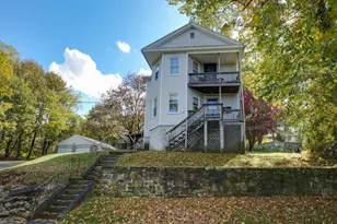 194 Norfolk St, Worcester, MA 01604 - Photo 1