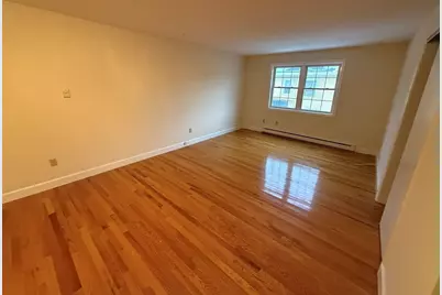 7 Cottage St #3, Mansfield, MA 02048 - Photo 1