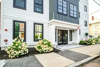 173 Magnolia St #5, Boston, MA 02125 - Photo 1