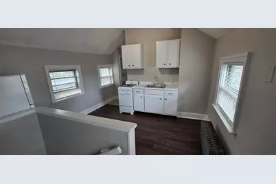 8A Herbert St #3, Salem, MA 01970 - Photo 1