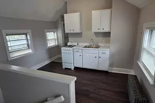 8 A Herbert St, Salem, MA 01970 - Photo 1