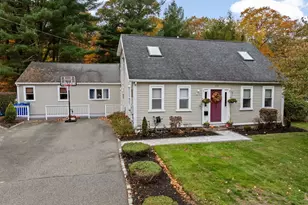 133 Spring St, Rockland, MA 02370 - Photo 1