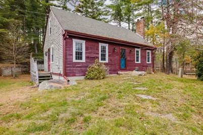 150 Quanapoag Rd, Freetown, MA 02717 - Photo 1