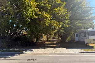Es Phillips Rd, New Bedford, MA 02745 - Photo 1