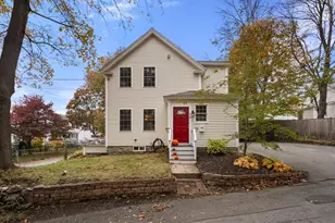 16 Pine St, Maynard, MA 01754 - Photo 1