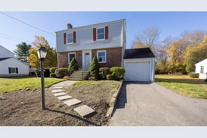 16 North Ave, Mendon, MA 01756 - Photo 1