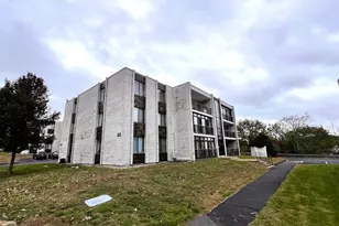 25 Skyline Dr, Braintree, MA 02184 - Photo 1