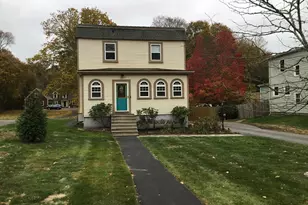 9 Taunton St, Lakeville, MA 02347 - Photo 1