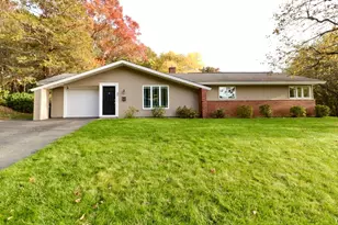 27 Sloane Dr, Framingham, MA 01701 - Photo 1