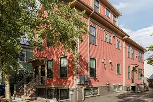 244 Norfolk St, Cambridge, MA 02139 - Photo 1