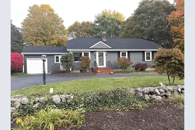 7 Malcolm St, Norfolk, MA 02056 - Photo 1