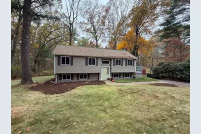 32 Grove St, Bellingham, MA 02019 - Photo 1