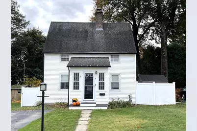 9 Watt Rd, Worcester, MA 01606 - Photo 1