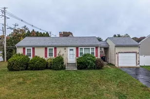 3 Elaine Ave, New Bedford, MA 02745 - Photo 1