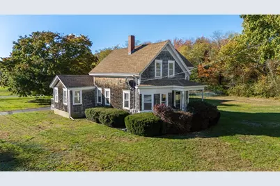 194 Hortonville Rd, Swansea, MA 02777 - Photo 1