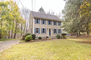 21 Philip St, Medfield, MA 02052 - Photo 1
