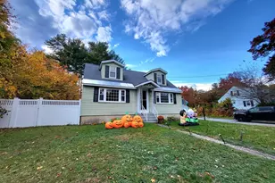 27 Marie St, Tewksbury, MA 01876 - Photo 1