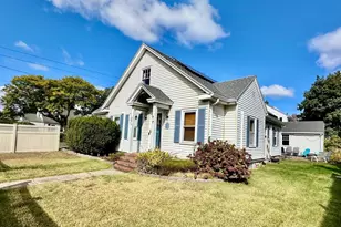 815 Lynnfield St, Lynn, MA 01904 - Photo 1