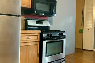 109 Regency Park Dr, Agawam, MA 01001 - Photo 1