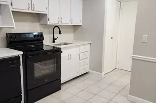 220 Essex St, Melrose, MA 02176 - Photo 1