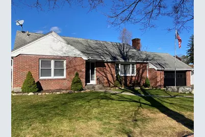 37 Laura Ln, Holyoke, MA 01040 - Photo 1