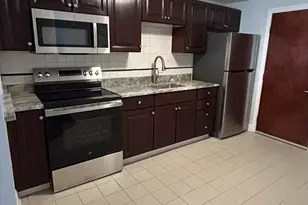 232 Low St, Newburyport, MA 01950 - Photo 1