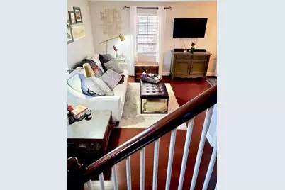 62 Pierce Rd #1, Watertown, MA 02472 - Photo 1