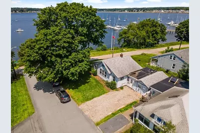 18 W Promenade St, Swansea, MA 02777 - Photo 1