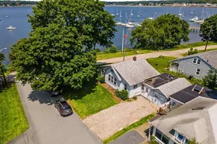 18 W Promenade St, Swansea, MA 02777 - Photo 1