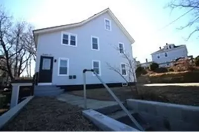 95 Laurel St, Leominster, MA 01453 - Photo 1